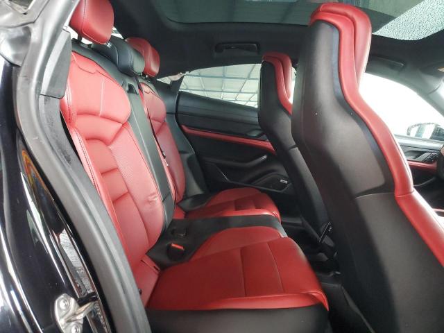 Porsche Taycan Image 12