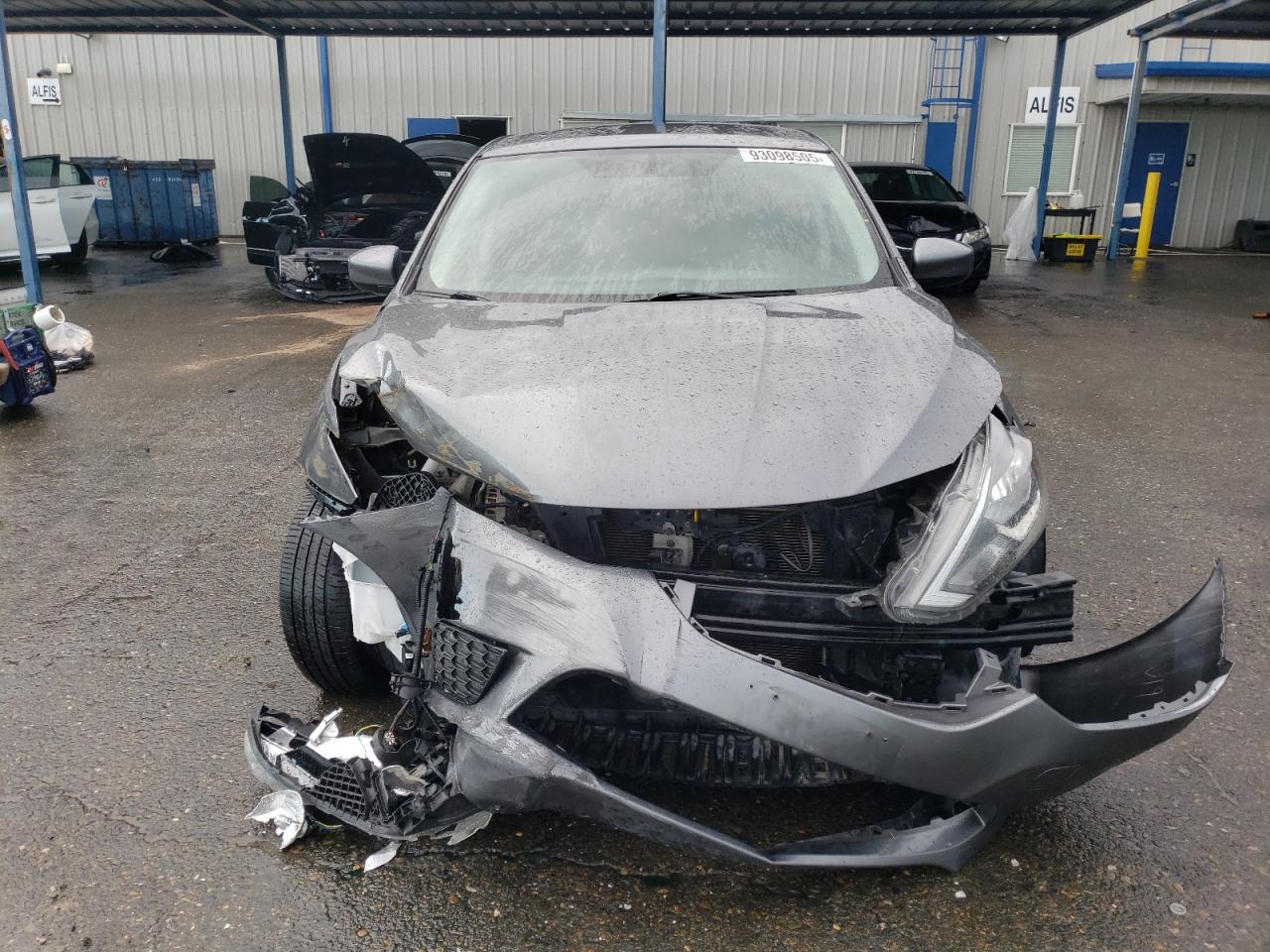 Nissan Sentra S Image 10