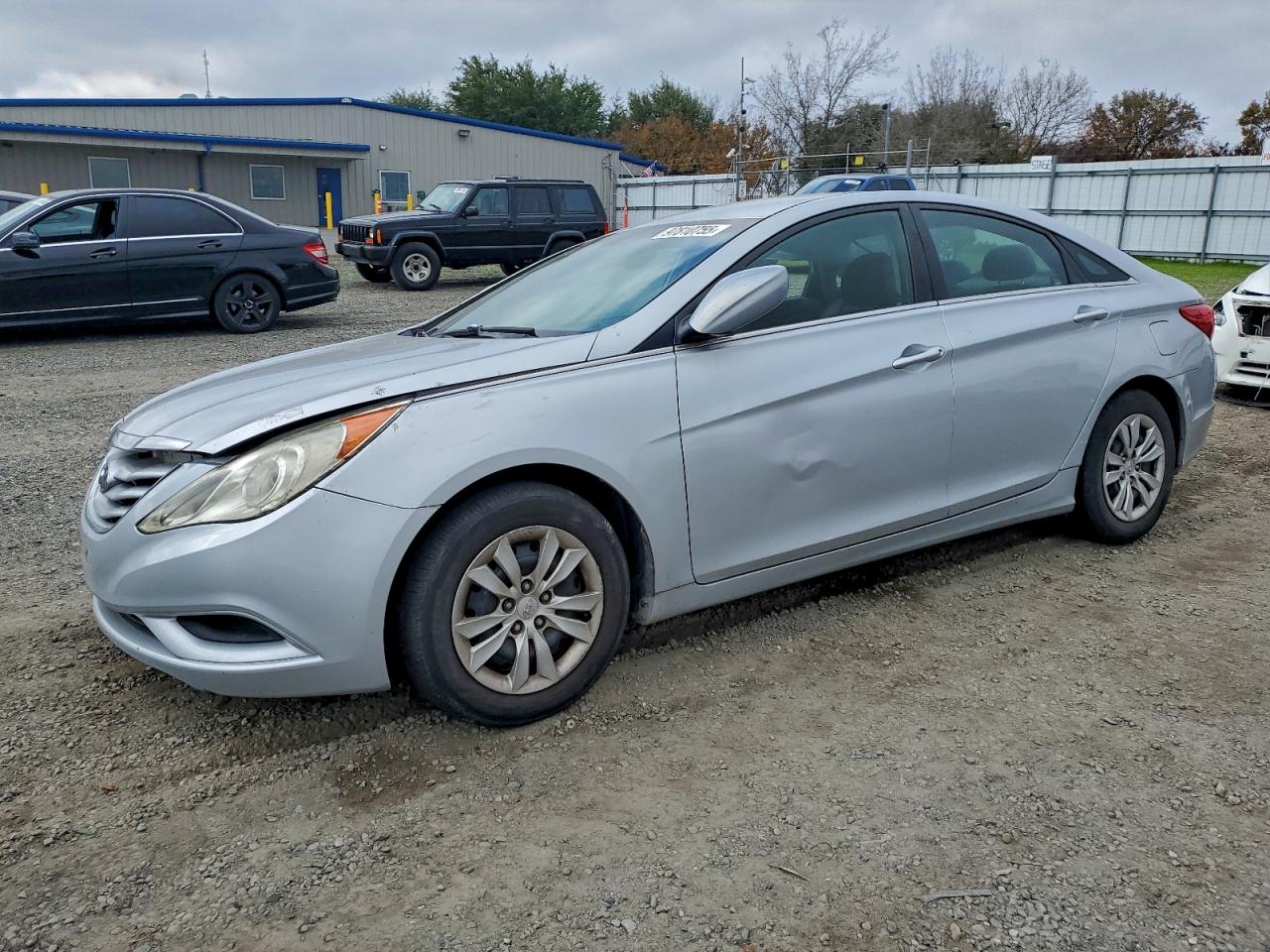 Hyundai SONATA Gls Image 1