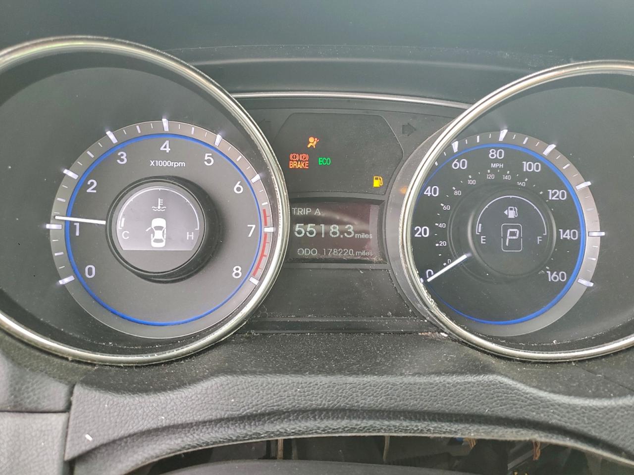 Hyundai SONATA Gls Image 7