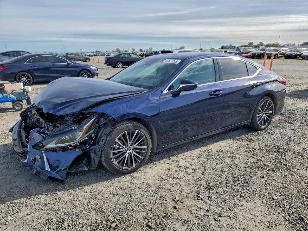 Lexus Es 350 Base Image 1