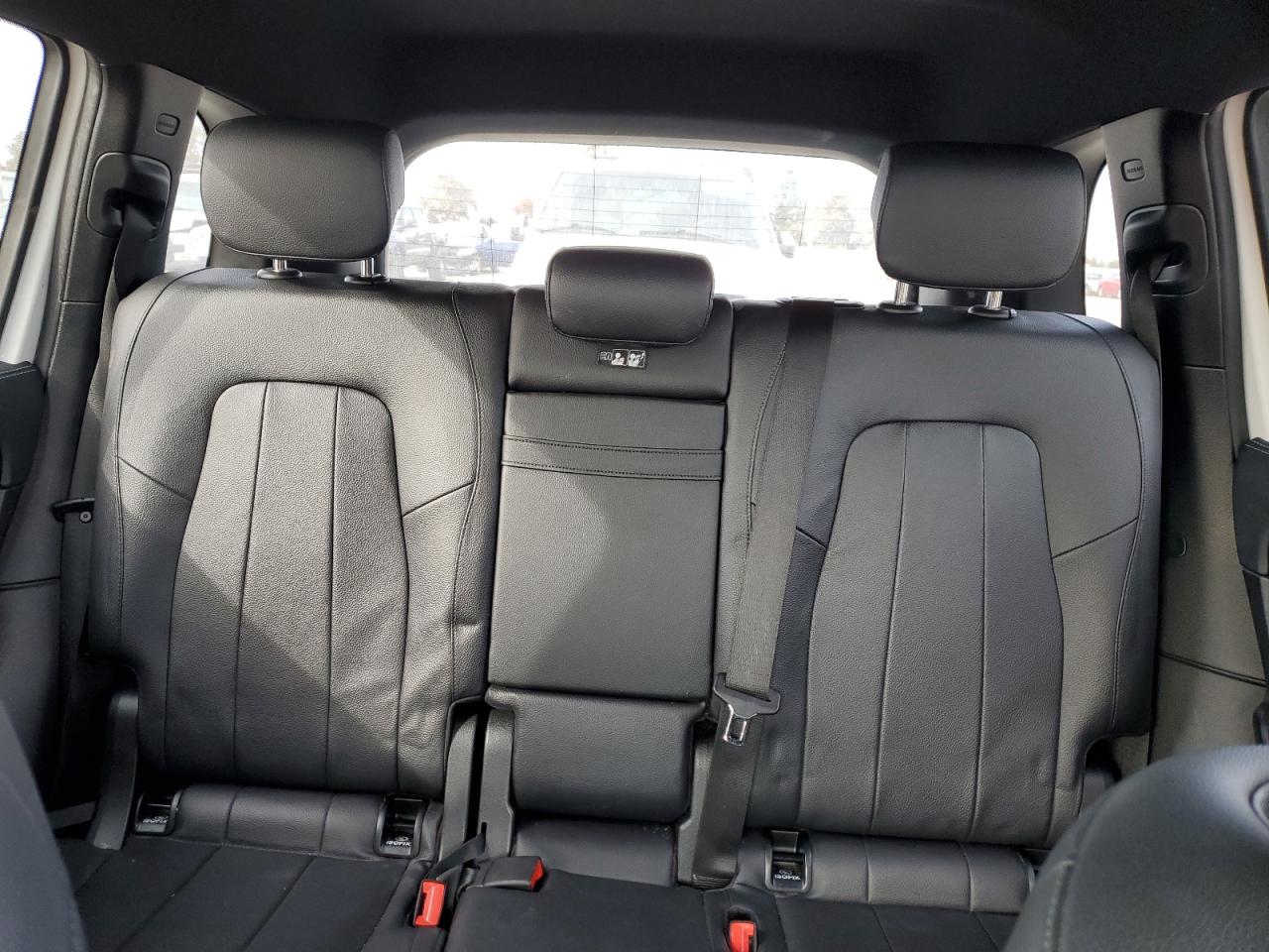 Mercedes-Benz GLB 250 4matic Image 14