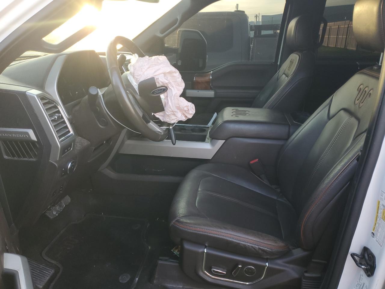 Ford F-350 Super Duty Image 10