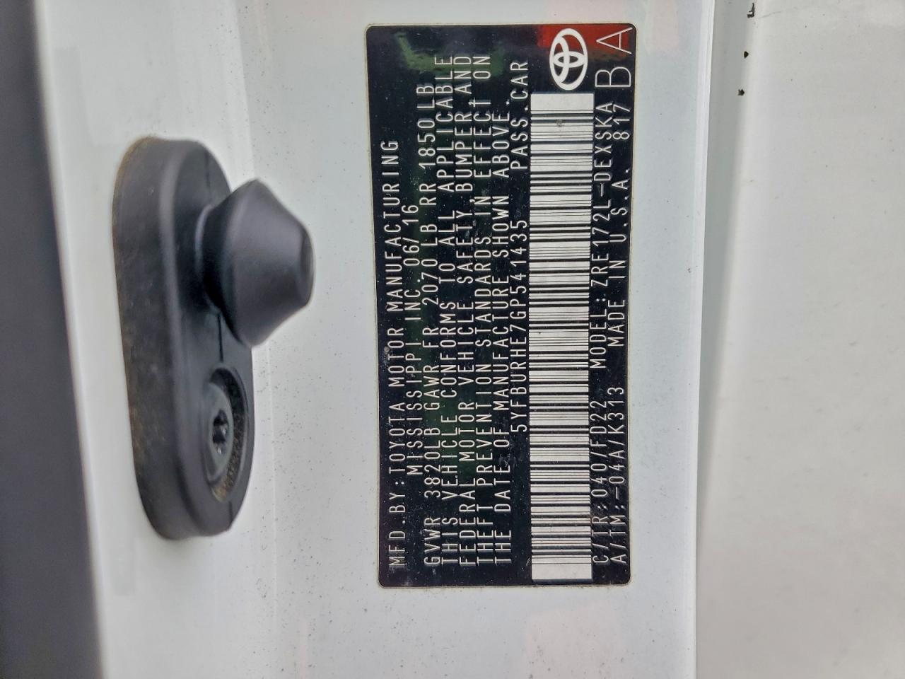 Toyota Corolla L Image 11