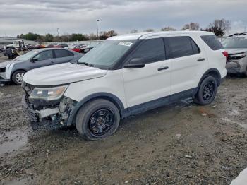 Salvage Ford Explorer