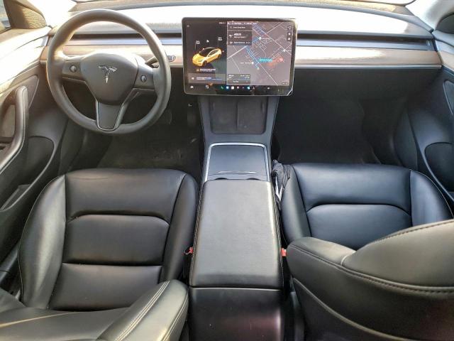 Tesla Model 3 Image 11