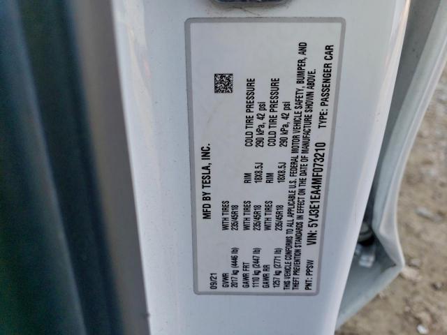 Tesla Model 3 Image 8