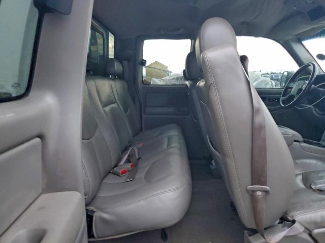 Chevrolet Silverado K2500 Heavy Duty Image 9