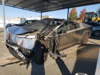  Salvage Tesla Cybertruck