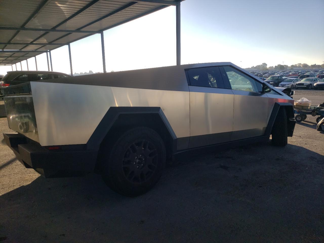 Tesla Cybertruck Image 11