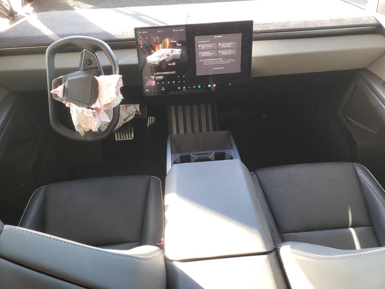 Tesla Cybertruck Image 10