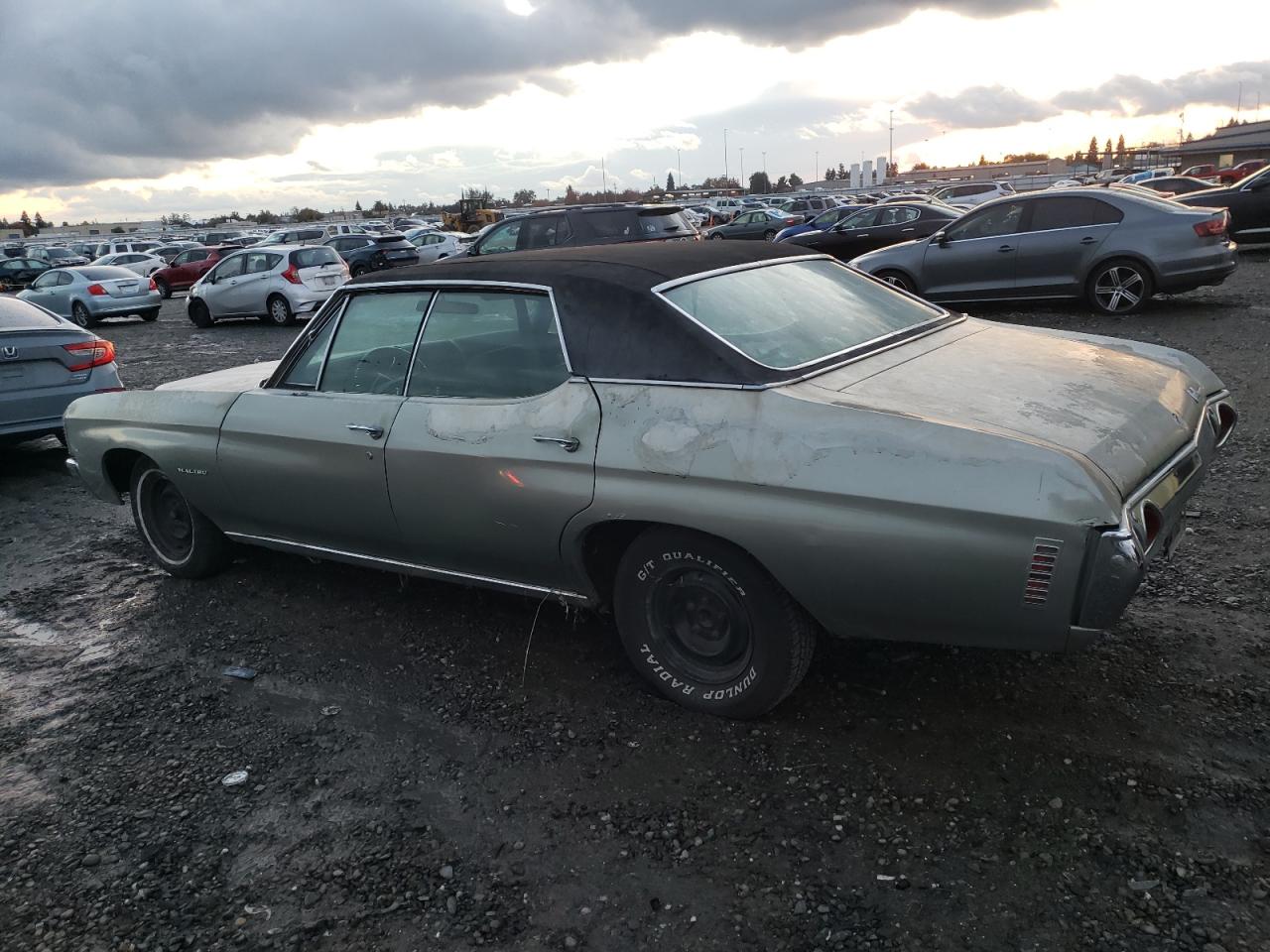 Chevrolet Malibu Image 2