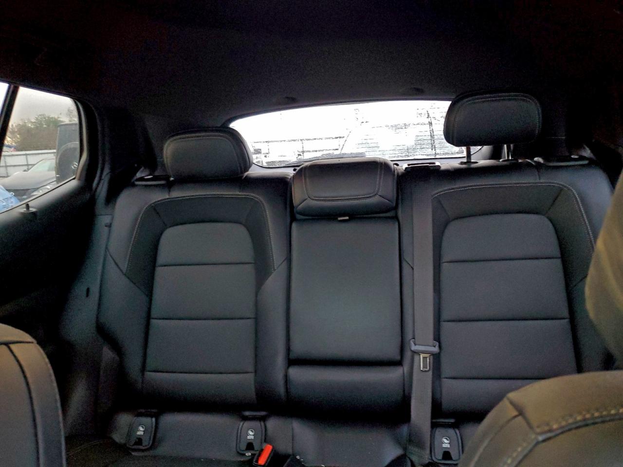 Chevrolet Equinox 2lt Image 8