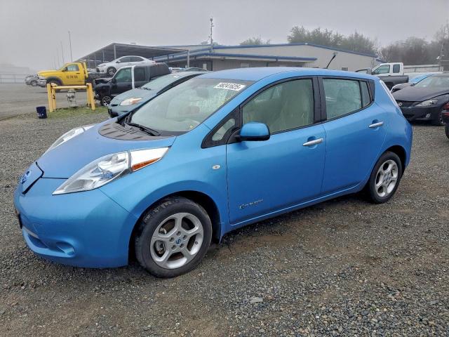  Salvage Nissan LEAF