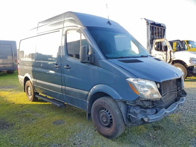 Mercedes-Benz Sprinter 2500 Image 14