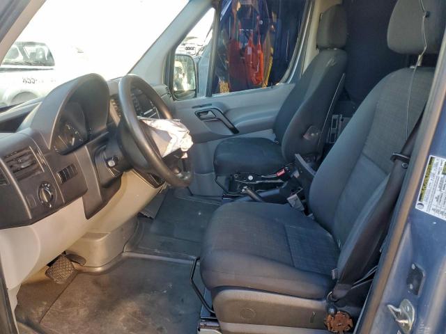 Mercedes-Benz Sprinter 2500 Image 7