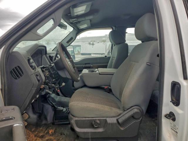 Ford F-350 Super Duty Image 12