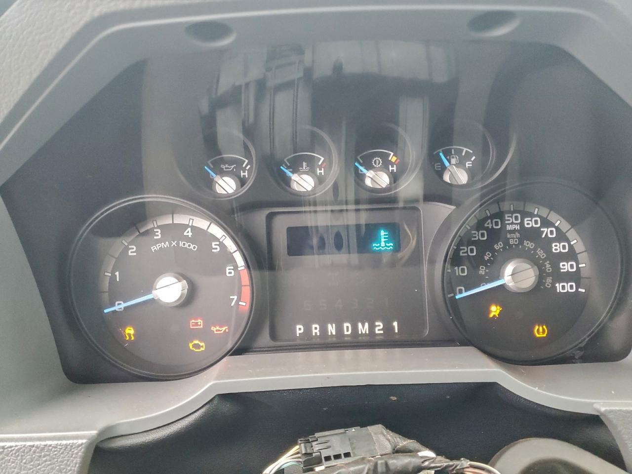 Ford F-350 Super Duty Image 7