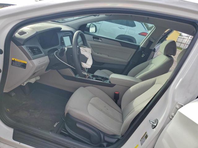 Hyundai SONATA Hybrid Image 9