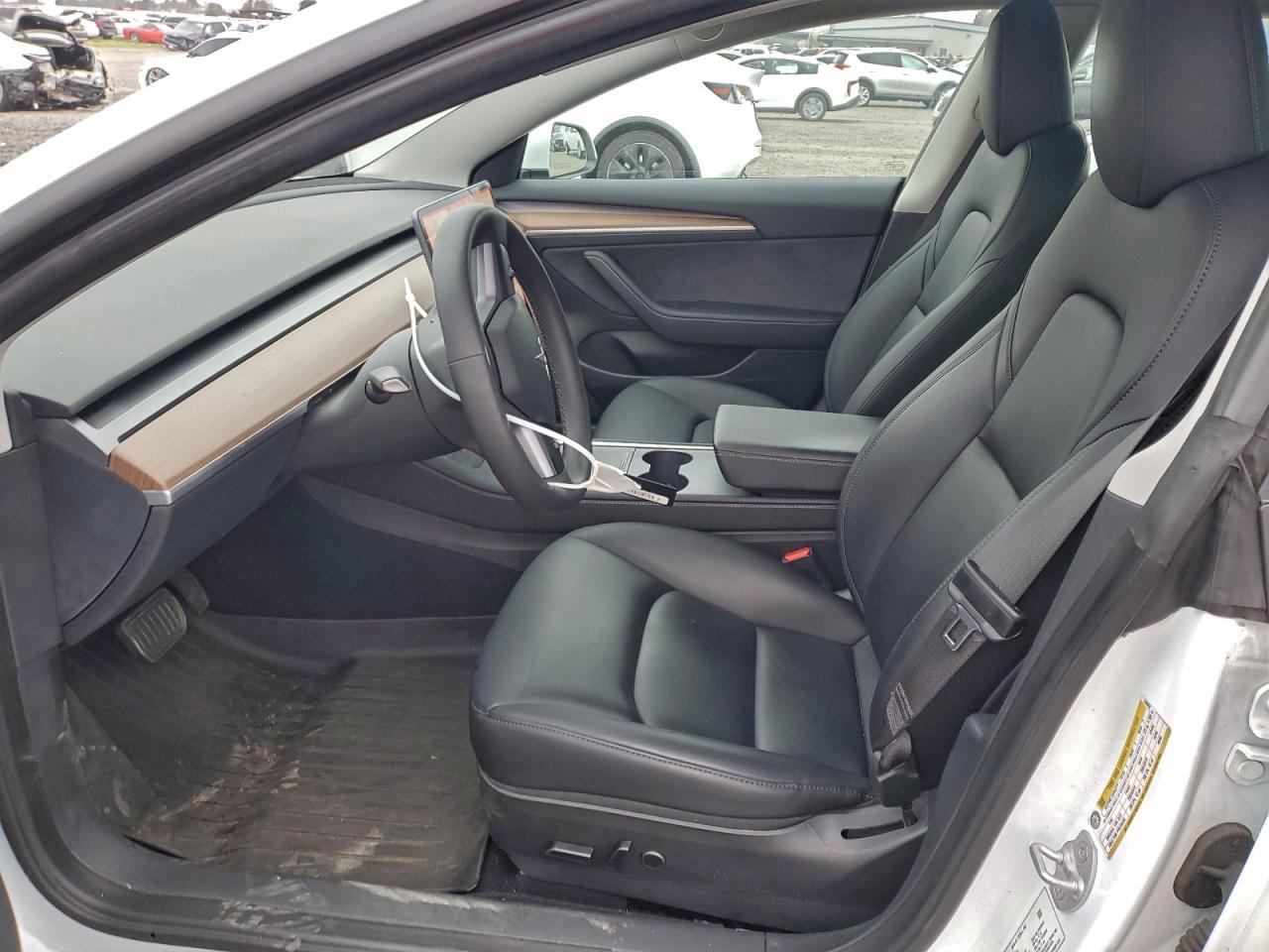 Tesla Model 3 Image 2