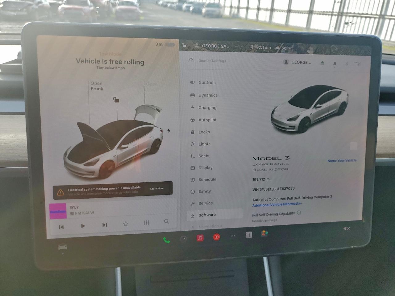 Tesla Model 3 Image 9