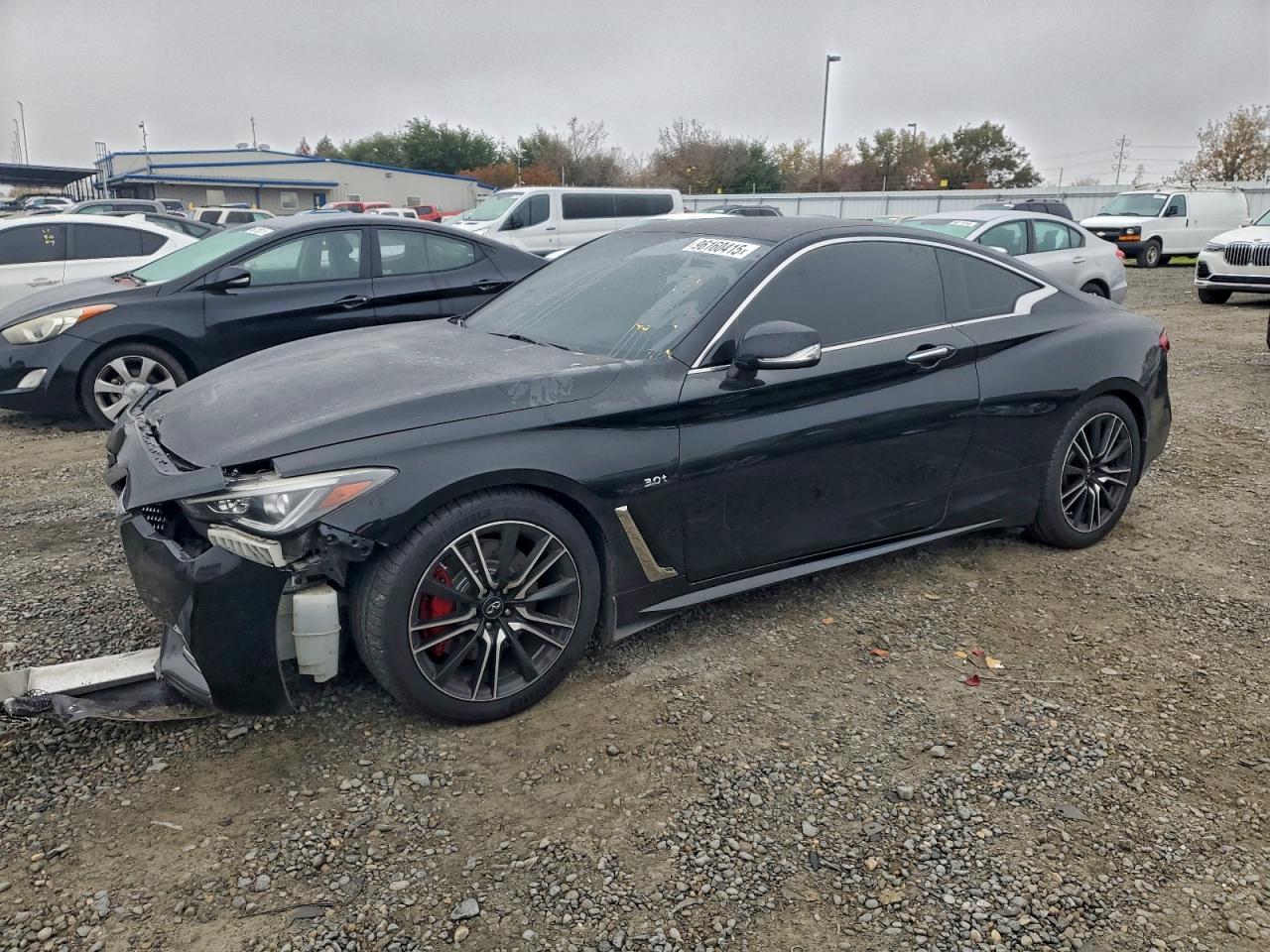 INFINITI Q60 Luxe 300 Image 1