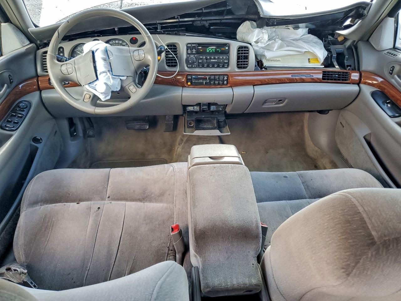 Buick LeSabre Custom Image 6