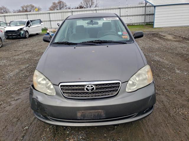 Toyota Corolla Ce Image 3