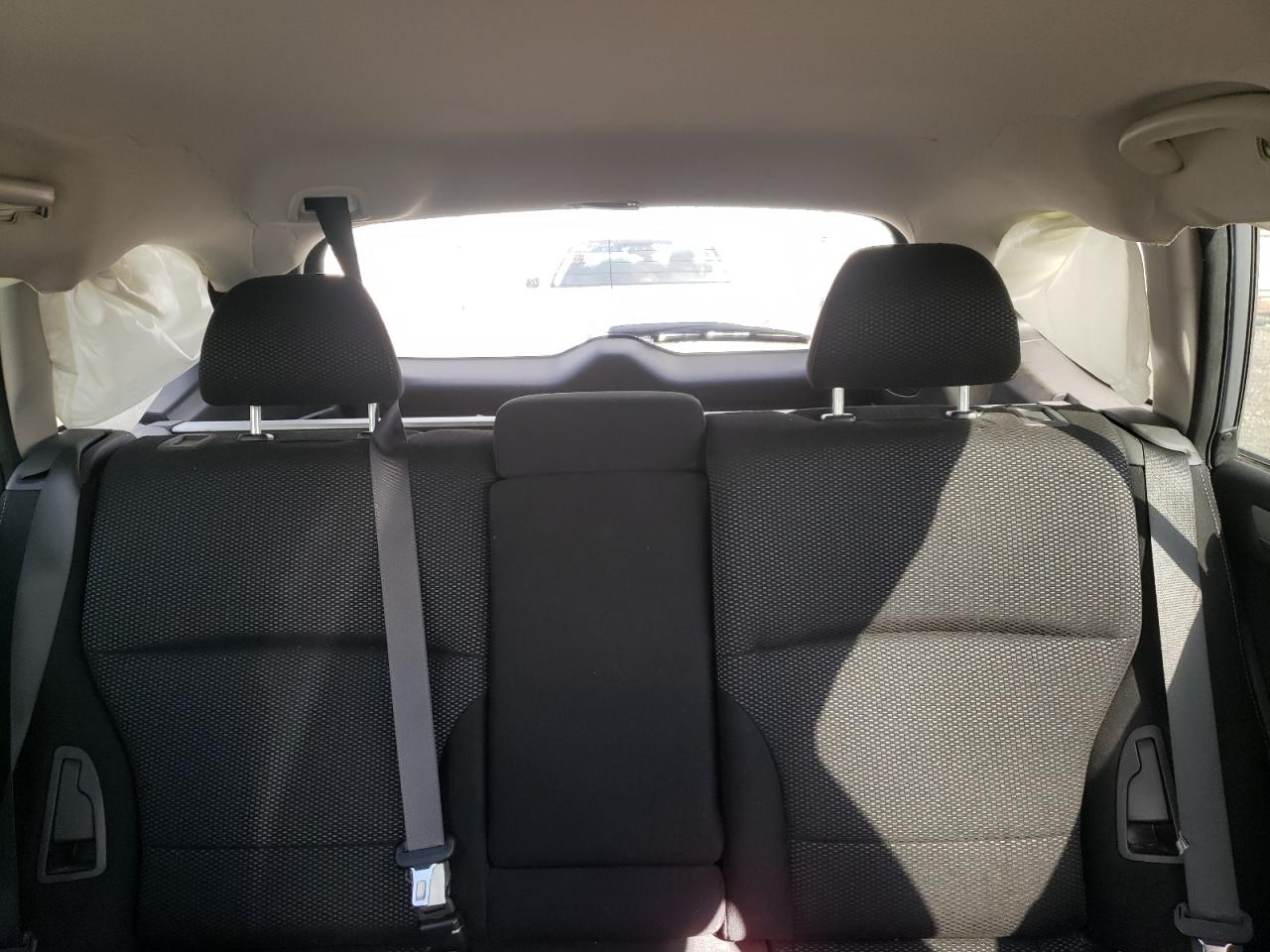 Subaru Outback 2.5i Premium Image 12