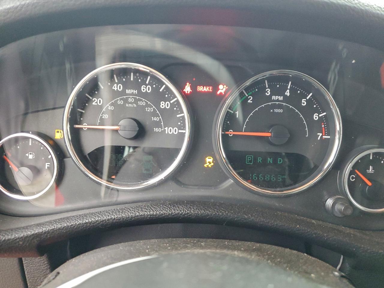 Jeep Wrangler Sport Image 8