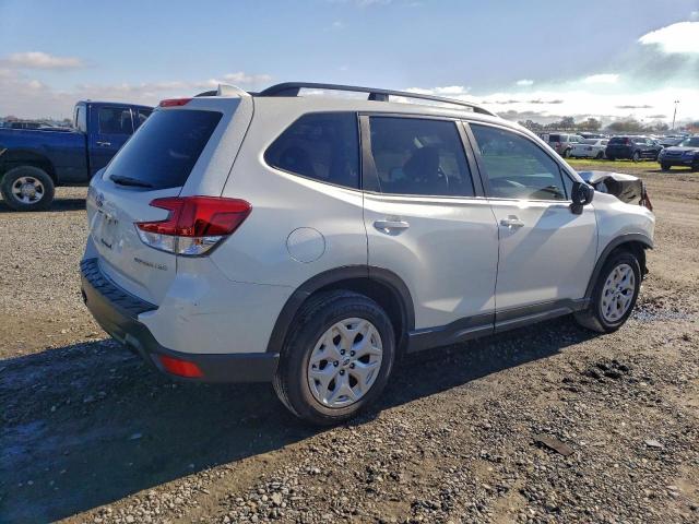Subaru Forester Image 3