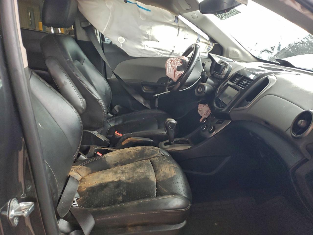 Chevrolet Sonic Ltz Image 2