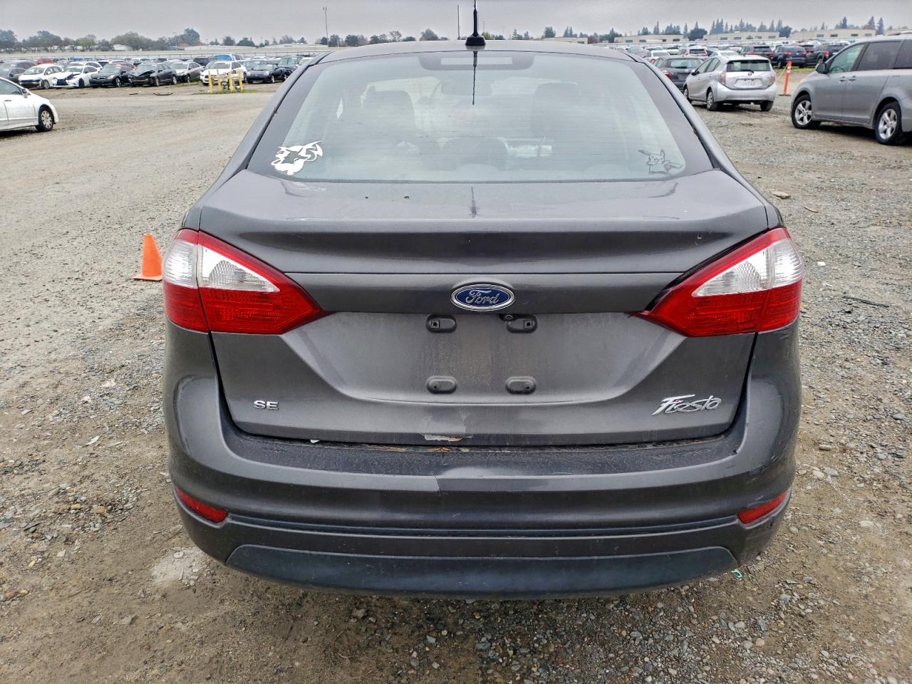 Ford Fiesta Se Image 10