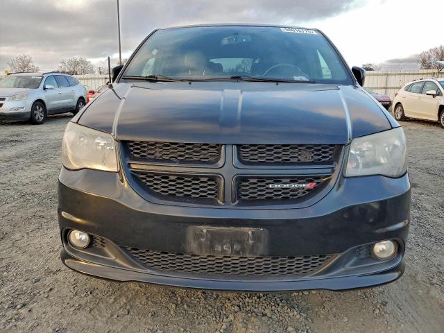Dodge Caravan R/t Image 12