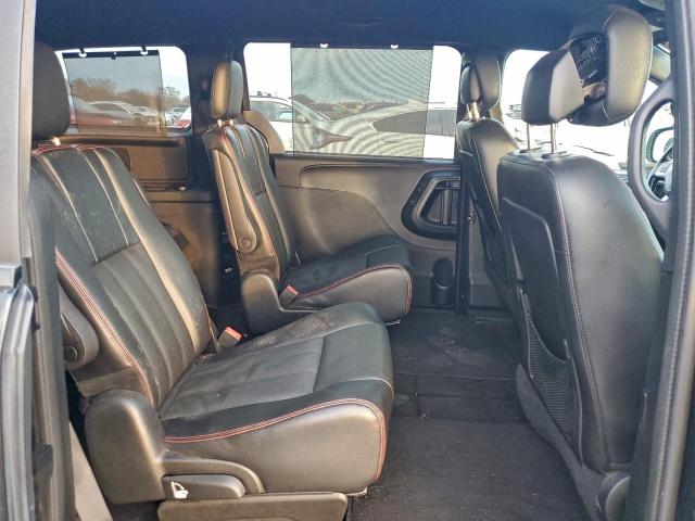 Dodge Caravan R/t Image 9