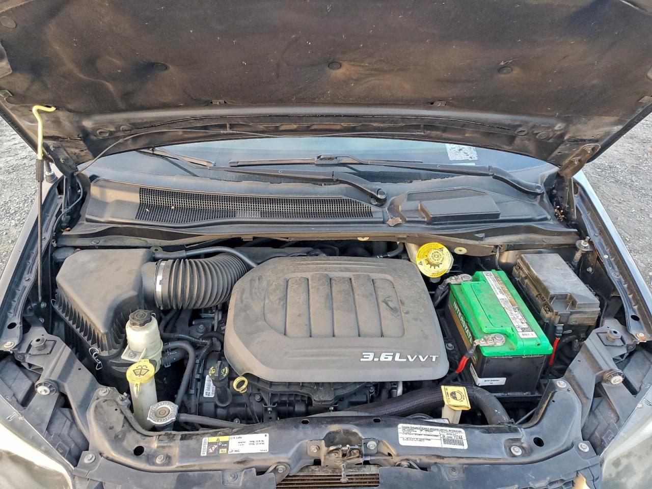 Dodge Caravan R/t Image 10