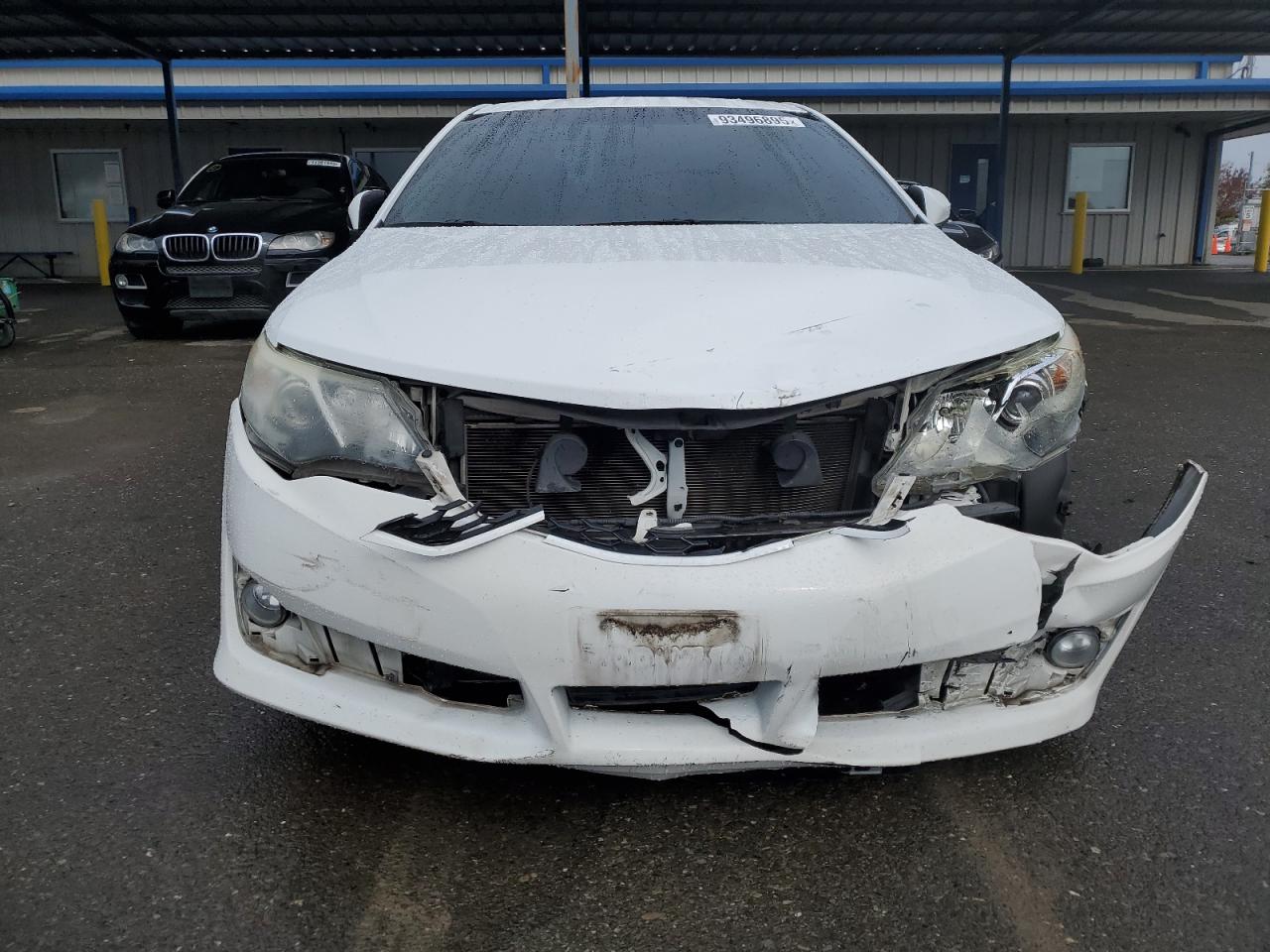 Toyota Camry L Image 12