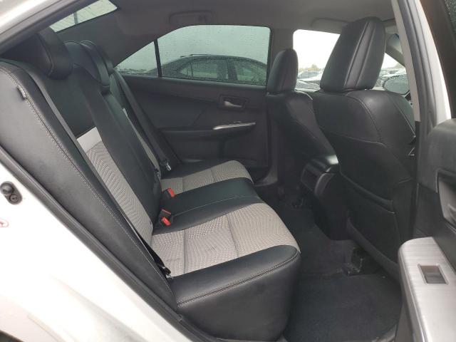 Toyota Camry L Image 3