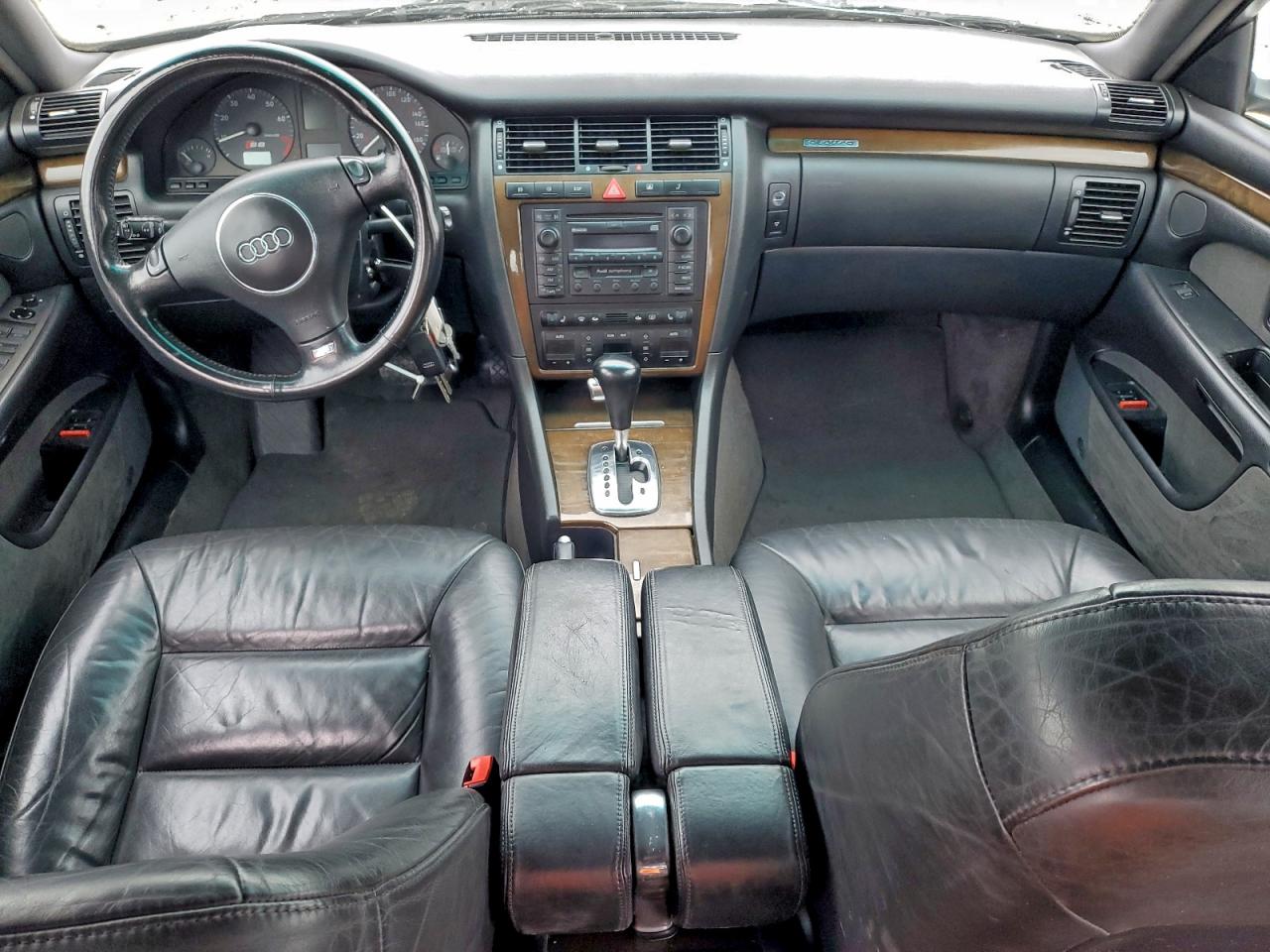 Audi S8 Quattro Image 7