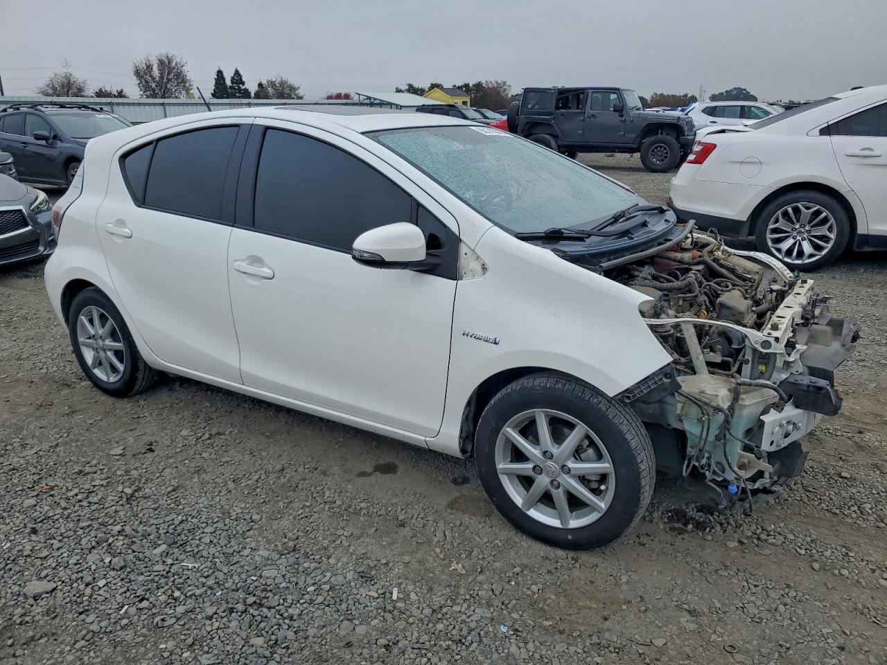 Toyota Prius Image 12