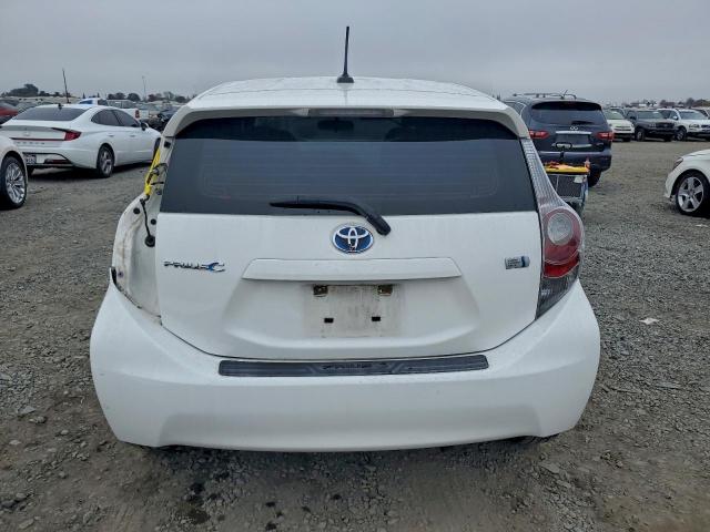 Toyota Prius Image 3