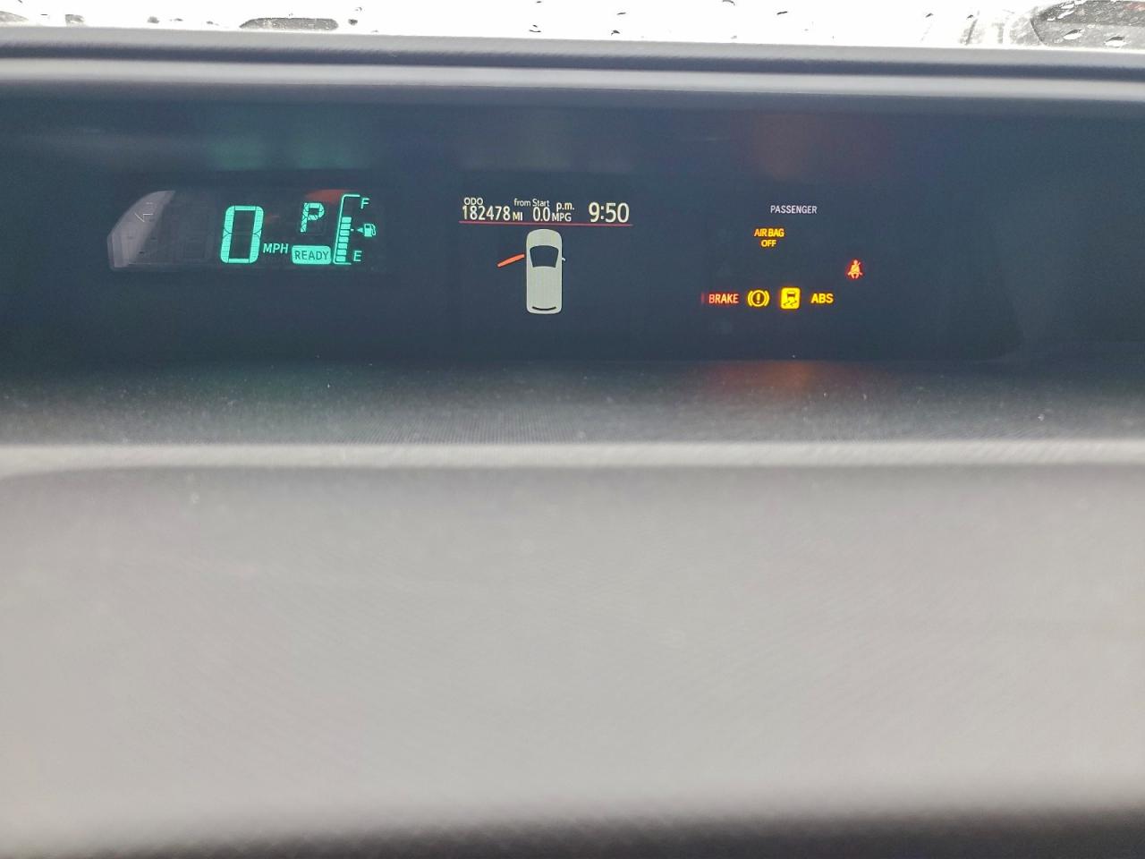 Toyota Prius Image 13