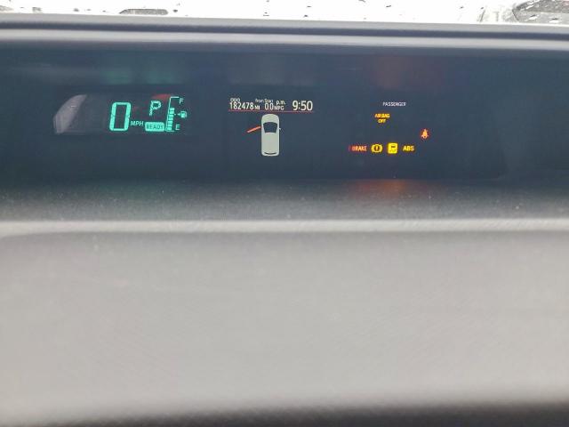 Toyota Prius Image 13