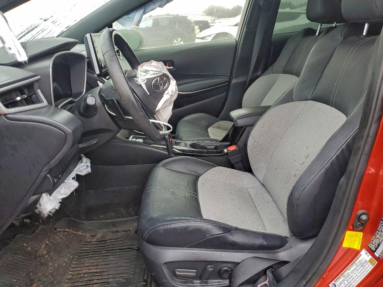 Toyota Corolla Se Image 7