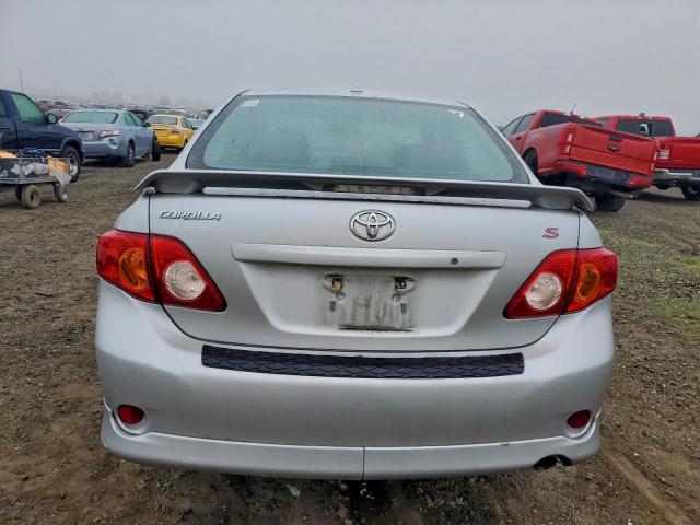 Toyota Corolla Base Image 4
