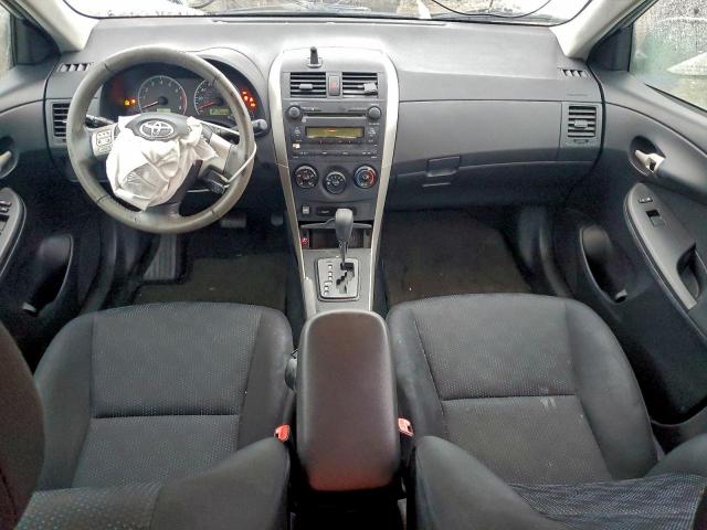 Toyota Corolla Base Image 11