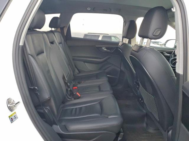 Audi Q7 Premium Plus Image 10