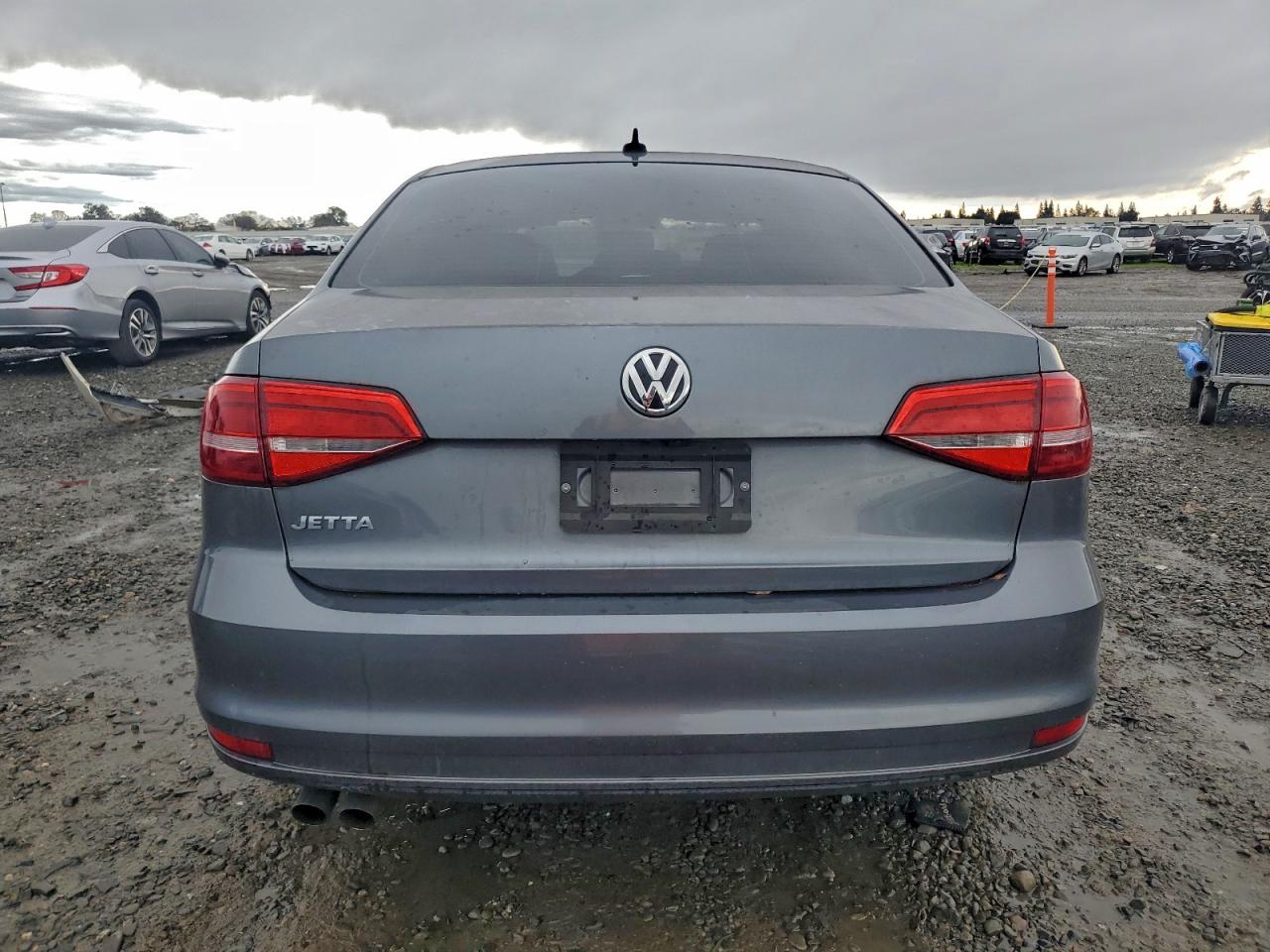 Volkswagen Jetta Base Image 10