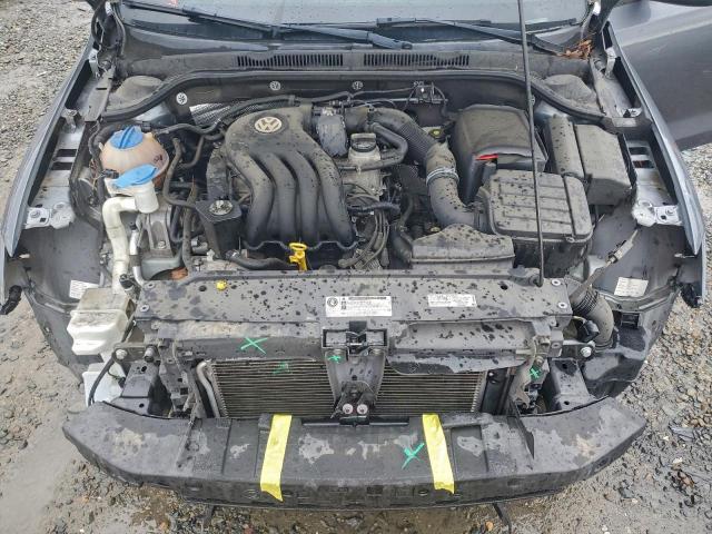 Volkswagen Jetta Base Image 3
