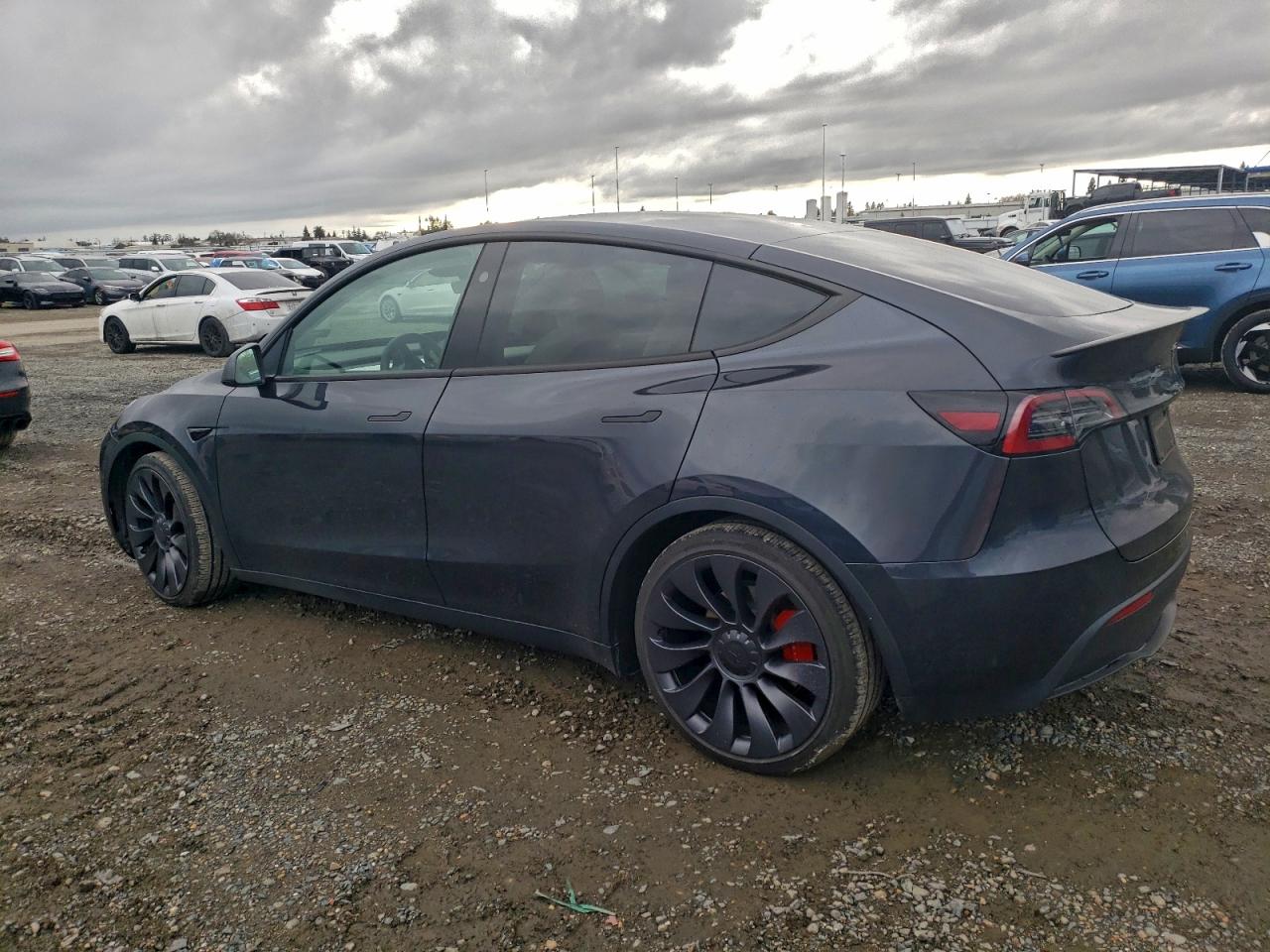 Tesla Model Y Image 3